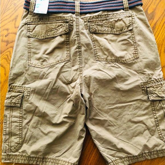 Cargo Shorts - Picture 2 of 4
